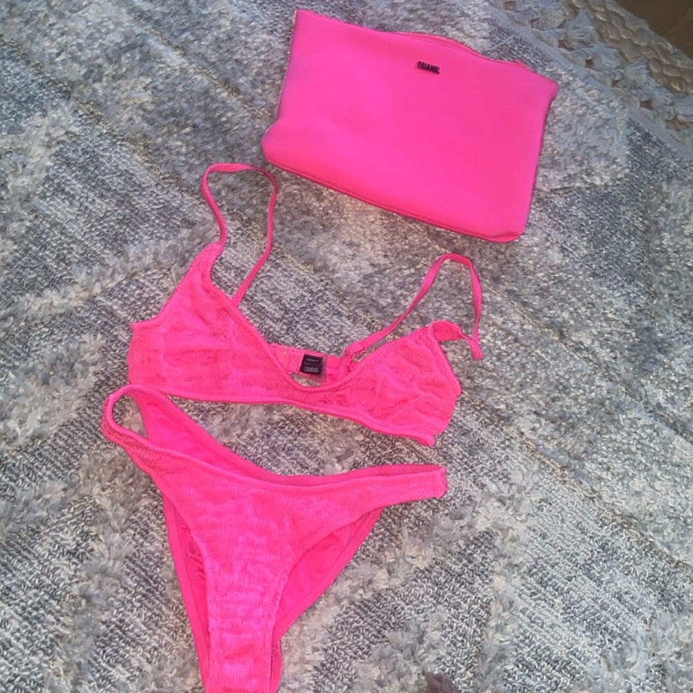 Traingl bathing suit